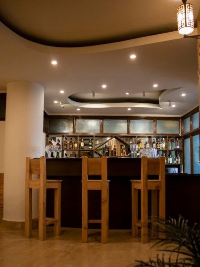 Hotel Lake View Inn Shillong Side Image 2