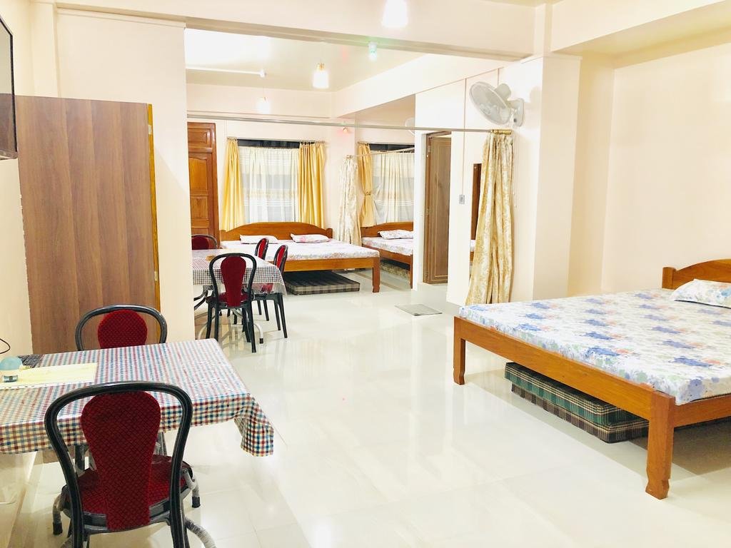 Pine Hill HomeStay Shillong Side Image 1